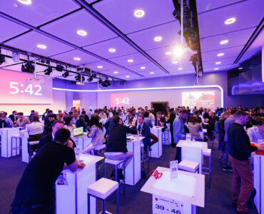 Eröffnung und Bühne beim Connect Day