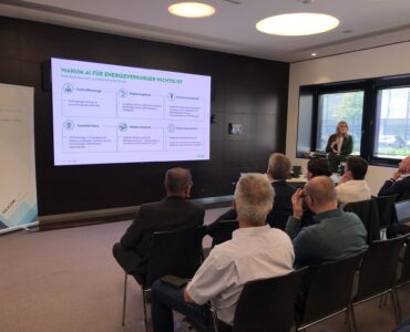 Speakerin beim Spotlight Power Electronics