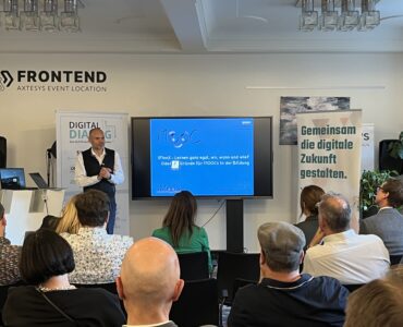 speaker der tu graz auf der bühne beim 125. digitaldialog